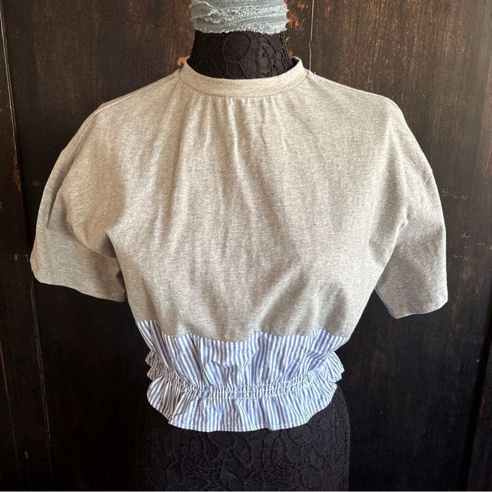 Anthropologie Short Sleeve Runched Top Maeve gray XXS striped blue white sweat